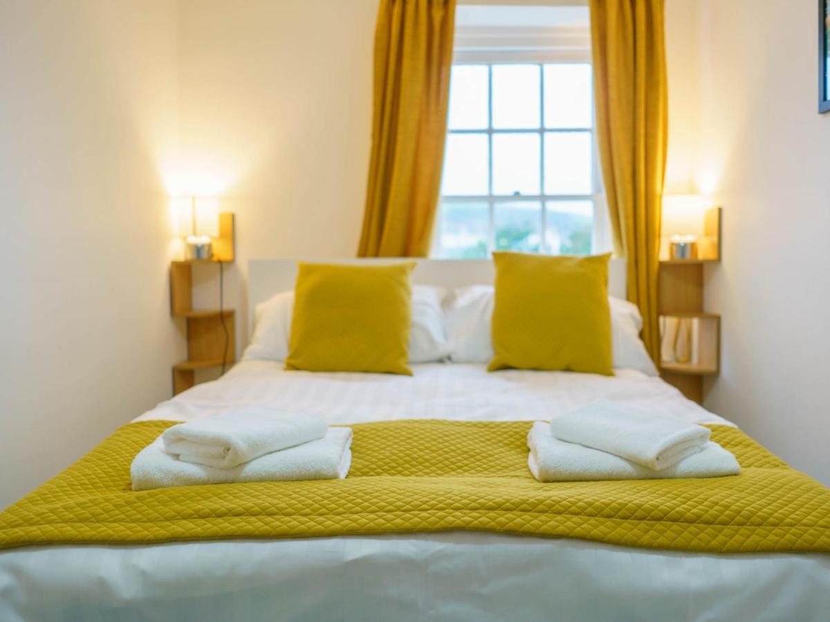 Pass The Keys Modern 2 Bed Flat Overlooking Aberaeron Harbour Екстер'єр фото